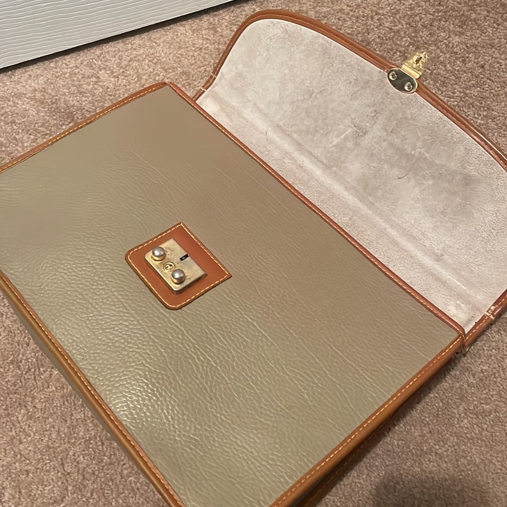 💼Vintage Dooney & Bourke Pebbled Leather Briefcase Unisex - Picture 5 of 16